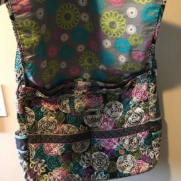 Multicolor Patterned Shoulder Bag - Picture 4 of 9